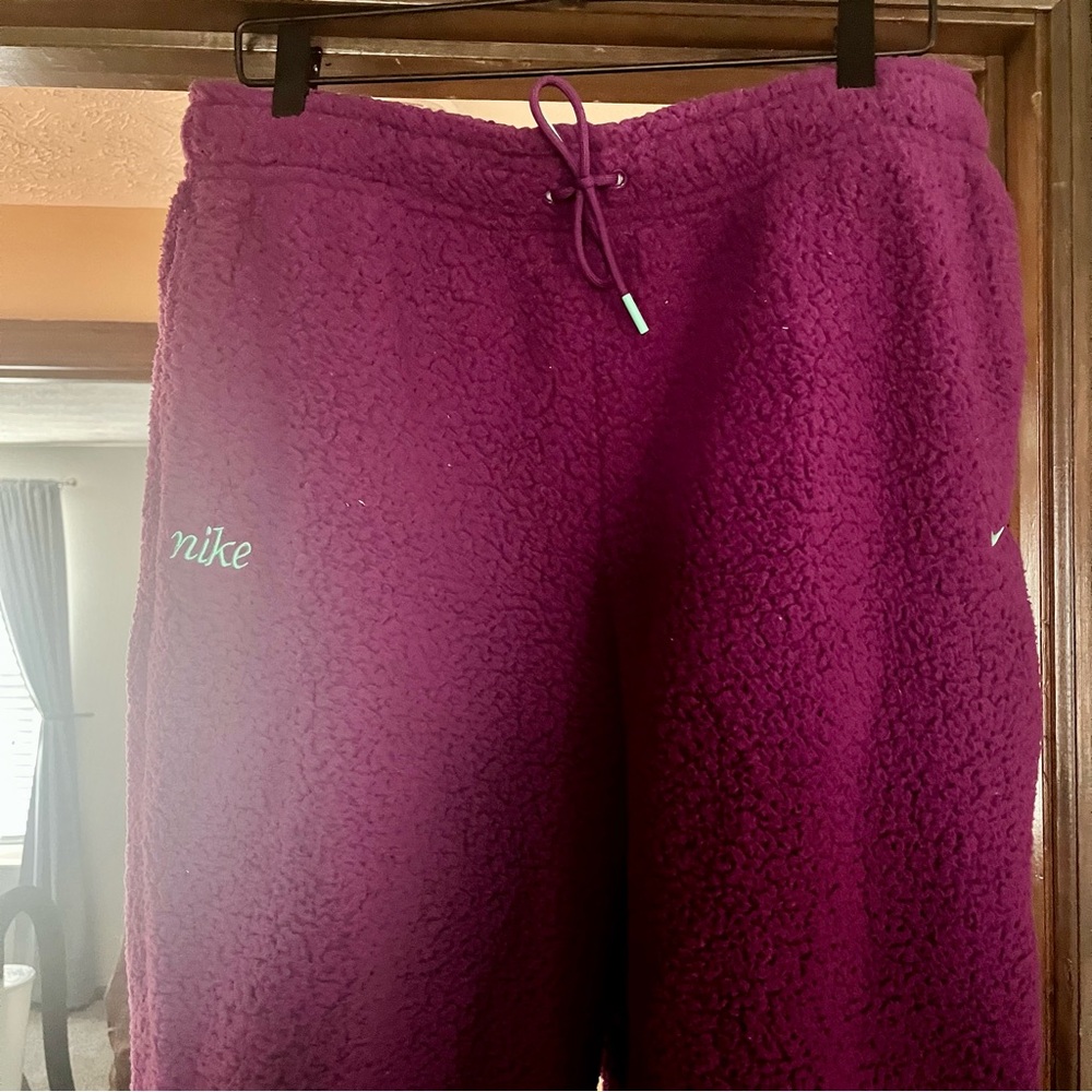 Nike Therma Fit Joggers